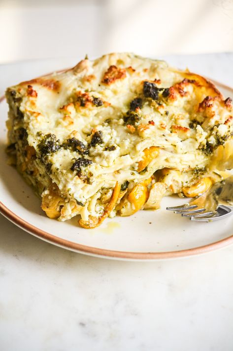 Pesto Zucchini, Pesto Lasagna, Cream Cheese Sauce, Roasted Zucchini, Pesto Cheese, Roast Zucchini, Veggie Lasagna, Cheese Lasagna, Zucchini Lasagna