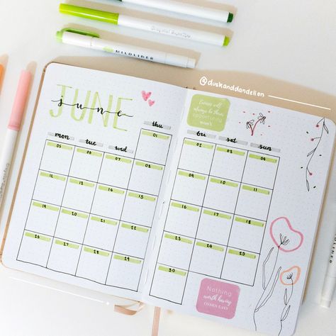 Floral Bullet Journal Calendar Spread Journal Study Ideas, Calendar Notes Ideas, Journaling Calendar Ideas, Dotted Journal Calendar Ideas, Calendar Spread Bullet Journal, June Bujo Calendar, Calendar Inspo Aesthetic, June Calendar 2024 Bullet Journal, June Spread Bullet Journal