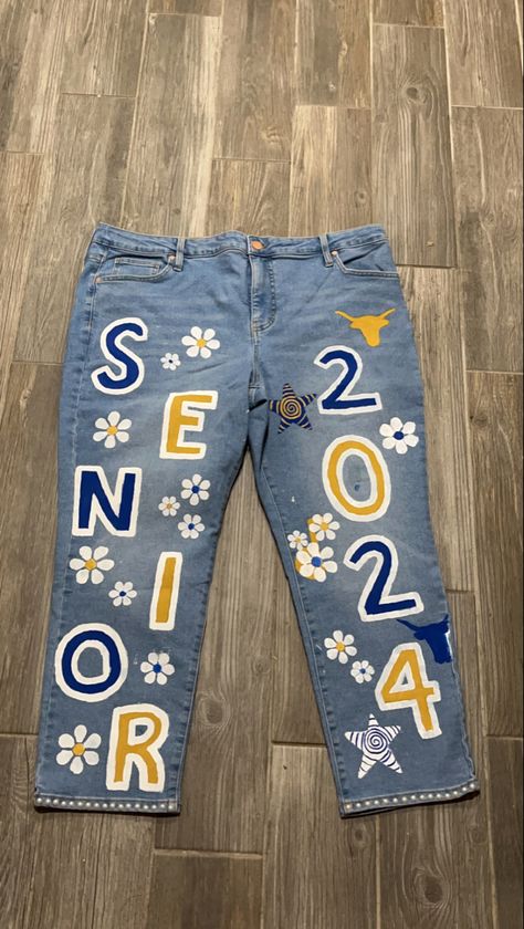 #fashion #aesthetic #senior #paint #classof2024 #2024 #homecoming #hoco #paintedjacket High School Senior Outfit Ideas, Senior Pants Ideas 2024, Senior Denim, Senior Pants Ideas, Senior Jeans Painted, Hoco Pants, Senior Clothes, Homecoming Overalls, Painting Pants