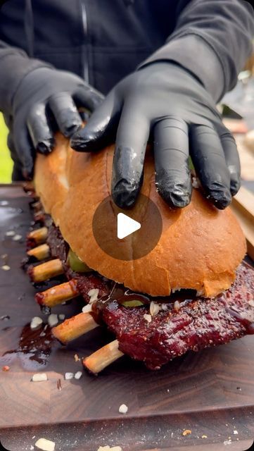 Miguel Raya| Food, bbq, recipes on Instagram: "Massive smoked rib sandwich" Smoker Grill Recipes, Bbq Smoker Recipes, Rib Sandwich, Nordic Recipe, Food Bbq, Pork Rib Recipes, Bbq Skewers, Grill Time, Smoked Ribs