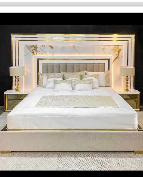 King Size Bed Designs, Beautiful Bedroom Furniture, Eclipse Design, Bed Back Design, Bed Idea, Box Bed Design, Custom Closet Design, Stylish Bedroom Design, Luxury Bedroom Furniture