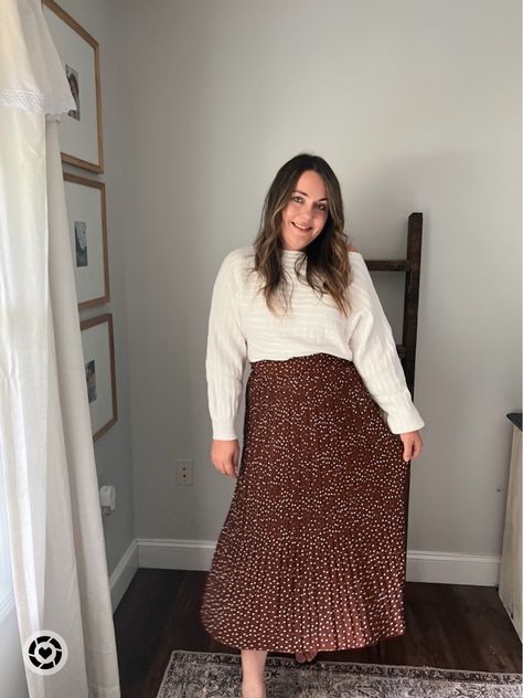 Maxi Skirt Boots Outfit, Maxi Skirt With Boots, Winter Church Outfits For Women, Long Skirt Outfits For Fall, Amazon Maxi, Skirt Boots Outfit, Amazon Fall Outfits, Skirt And Sweater Outfit, Fall Maxi Skirt