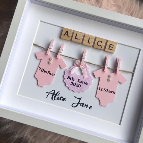 Baby Girl Nursery Princess, Nursery Princess, Box Letters, Baby Shadow Box, Scrabble Frame, Idee Cricut, Cricut Baby, Baby Frame, Cadeau Diy