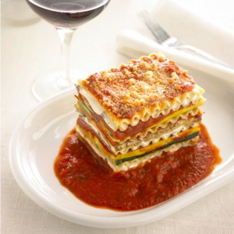 Goat Cheese Lasagna, Squash Lasagna Recipe, Squash Lasagna, Cheese Lasagna, Vegetarian Lasagna, Goat Cheese Recipes, Vegetable Lasagna, Lasagna Pasta, Pasta Noodles