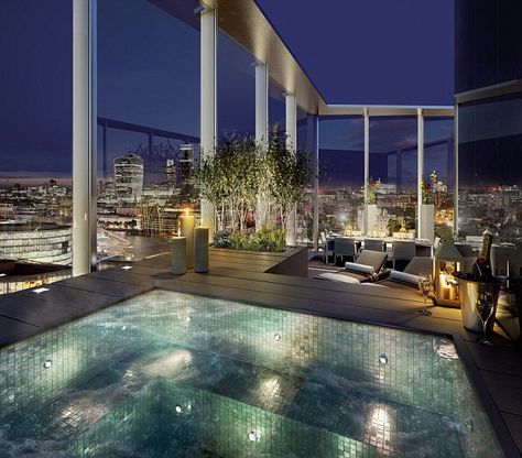 Luxury Apartment Pool, Penthouse With Pool, London Flats, City Penthouse, Apartment Pool, Luxury Mansions Interior, Classroom Wall Decor, Wall Decoration Ideas, Green Wall Decor