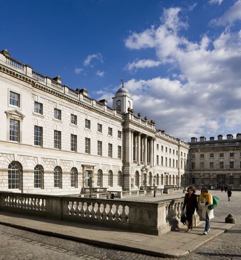 King College London - Fakir Hossain  #fakir_hossain, #fakir_hossain_eden_college Kings College London, London Study Abroad, Dior Nike, Kings College, London University, King's College London, London Dreams, King's College, College Aesthetic