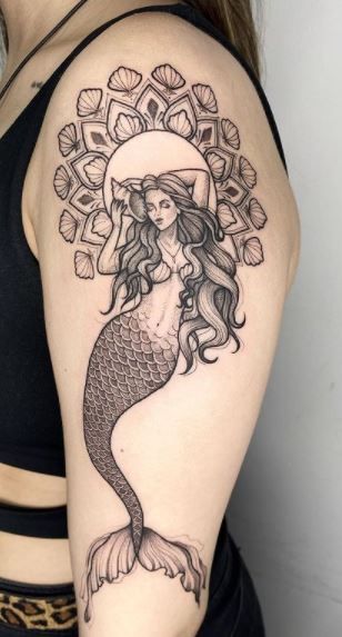 Zee Tattoo, Traditional Mermaid Tattoos, Mother Of Cats, Mermaid Tattoo Designs, See Tattoo, Ocean Mermaid, Tattoo Schrift, Geniale Tattoos, Mermaid Tattoo