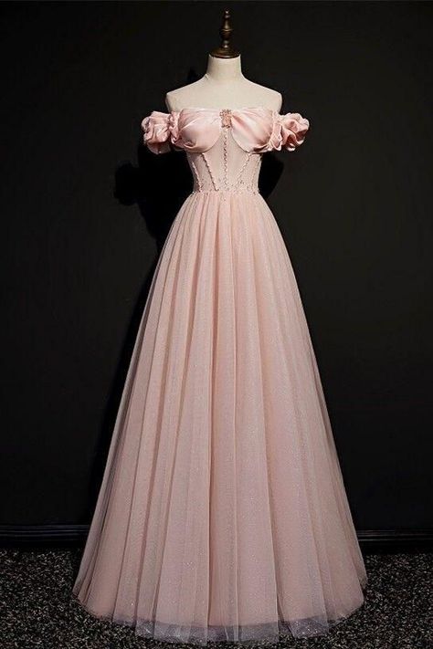 Princess Ball Gowns Light Pink, Pink Aesthetic Wedding Dress, Coranation Dresses, Princess Clothes Aesthetic, Aurora Prom Dress, Princess Day Dress, Real Princess Dresses, Princess Dresses Pink, Pink Dress Fancy