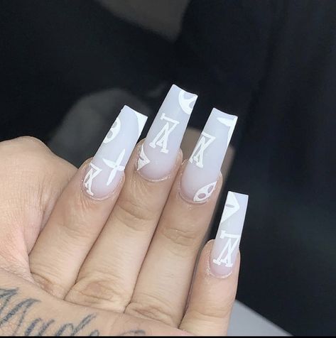 Louis Vuitton Print, Lv Nails, Louis Vuitton Nails, Gucci Nails, Chanel Nails, Nail Vinyls, Long Acrylic Nail Designs, Nails Cute, Nails Tips