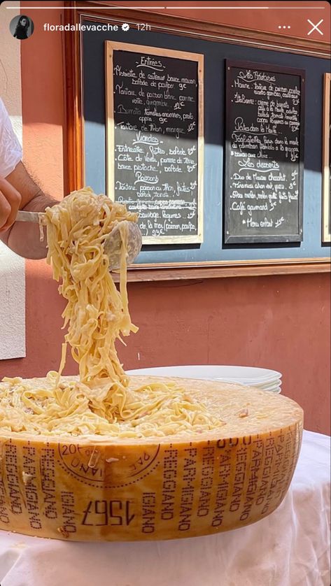 Italian pasta and cheese Italy Cheese, Pasta And Cheese, Pasta Aesthetic, Authentic Italian Food, Cheese Wheel, America Birthday, Parmesan Pasta, Italian Recipes Authentic, Cheese Pasta