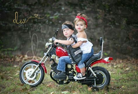 Rockabilly Kids, Biker Baby, Kids Motorcycle, Motorcycle Photography, Foto Baby, Kids Photoshoot, Motorcycle Girl, Biker Girl, Photography Website