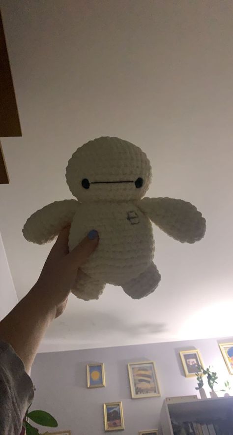 Baymax Crochet, Easy Crochet Animals, Crochet Design Pattern, Kawaii Crochet, Beginner Crochet Projects, Baymax, Fun Crochet Projects, Cute Stuffed Animals, Diy Crochet Projects