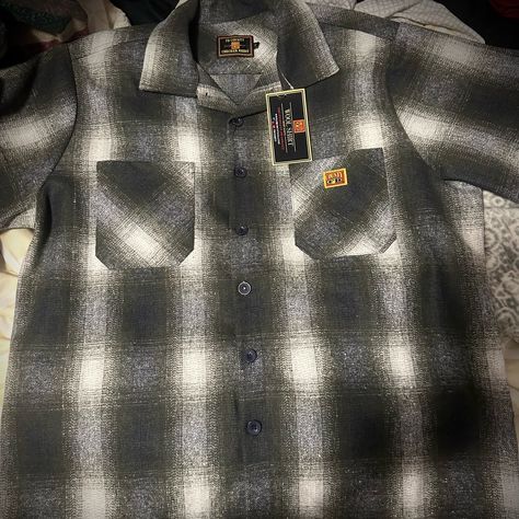 Size M Fb County Brand New Checkered Charcoal Grey And Black With A Faded White In It Wool I Believe Very Heavy And Sturdy Material. New With Tags Bought For $52 Selling It For $37 Fb County, Christmas List, Wear It, Charcoal Grey, Casual Button Down Shirts, Sweater Shirt, A Woman, Black And Grey, Man Shop