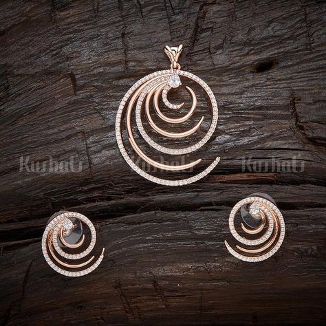 Pendant Earrings Diamond, Stud And Pendant Set Gold, Jewellery Pendant Design, Pendant Designs Diamond, Pendal Set Design In Gold Simple, Pendant Designs Gold Simple, Gold Pendant Designs Modern, Pendant Gold Design, Stone Pendent Designs