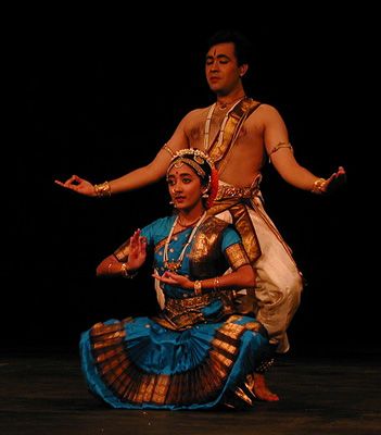 shantam (Shiva Stuthi), with Anindita Basu Kuchipudi Dance, Music Poetry, Female Dancers, Male Dancer, Royal Art, Hindu Mythology, Indian Dance, Andhra Pradesh, Facial Expressions