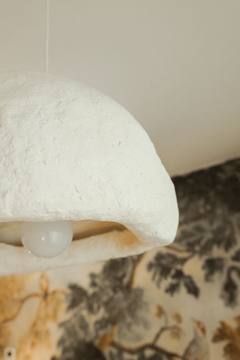 Find out how I DIY'd this viral organic modern, wabi sabi, stone-like pendant light that left me genuinely questioning how it could be so expensive!!! Wabi Sabi Ceiling Light, Wabi Sabi Diy, Wabi Sabi Lighting, Diy Pendant Lamp, Modern Wabi Sabi, The Sorry Girls, Diy Pendant Light, Diy Plaster, Diy Lamp