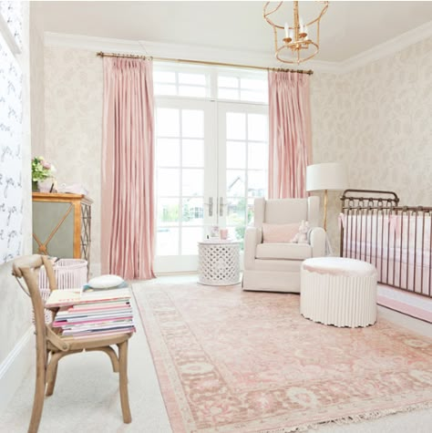 Bratt Decor Crib, Nursery Rugs Girl, Feminine Nursery, Rachel Parcell, Girl Nursery Room, Nursery Room Inspiration, Ideas Hogar, Nursery Baby Room, Soft Feminine