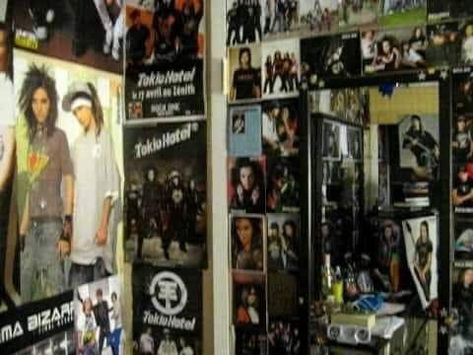 Tokio Hotel Room Decor Ideas, Tokio Hotel Bedroom Ideas, Tokio Hotel Room Ideas, 2000 Room Ideas, 2000s Room Ideas, 2000s Room Decor, Emo Bedroom, Retro Room Ideas, Emo Room