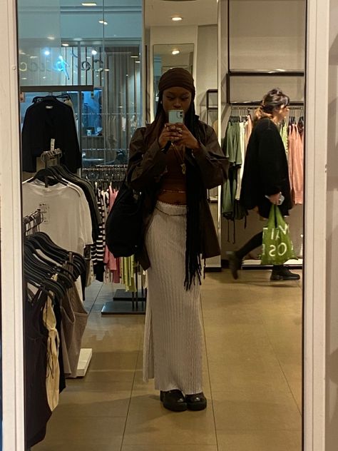 Aesthetic Selfie Mirror, Boho Skirt Outfit, Black Boho Skirt, Boho Woman, Boho Fits, Aesthetic Selfie, Maxi Skirts Summer, Skirts Summer, Selfie Mirror