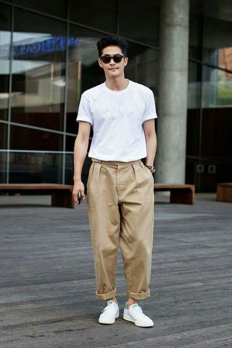 KPOP Street style #mensfashion #korean OVERSIZED PANTS Daily Fits, Muji Style, Fits Ideas, American Casual, Nice Style, Stylish Mens Outfits, Men Street, Wide Pants, Jacket Design