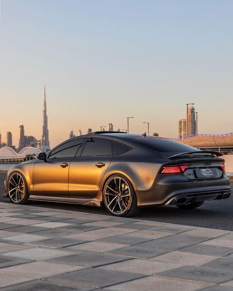 Auditography 📸 on Instagram: "We continue with the so perfect RS7 Performance C7.5 Just look at it! Golden times for Audi cause when the RS6/7 Performance came out, it left all the competitors behind. Detailed video coming soon on the YouTube channel. Car: 2018 @Audi RS7 Sportback Performance Stag2+ (810hp/1000Nm, V8 4.0 TwinTurbo) Color: Daytona matte gray Satin PFF Performance: 0-100kmh 2.8sec, Top Speed: 330 km/h Note: Carbon Night Pack special order Tuning: Etanol Fuel, BMC drop-in filter, Audi Rs7 Sportback Wallpapers, Golden Audi, Audi R7, Audi Rs6 C7, Audi Rs5 Sportback, Audi Rs7 Sportback, Rs7 Sportback, Nardo Grey, Grey Car