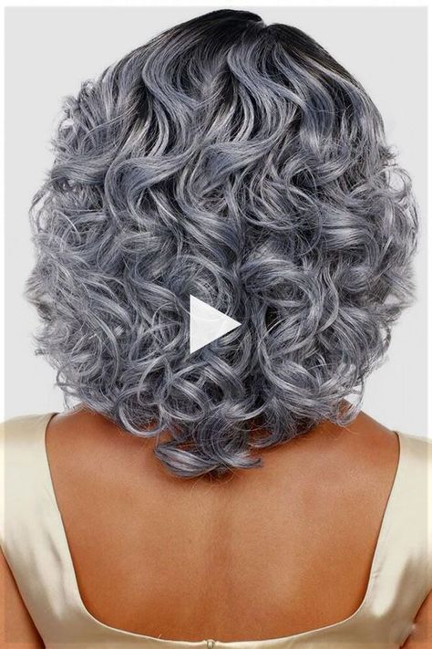 Outstanding And Super Gorgeous Short Neck Length Pixie& Bob Haircuts Ideas For Women Hairstyes curly hair, long curly hair, curly hair with bangs, curly hair men haircut!! Haircuts Ideas For Women, Updo Easy, Grey Ombre Hair, Grey Curly Hair, Haircuts Ideas, Gorgeous Gray Hair, Cheap Wigs, Curly Hair Updo, Short Neck