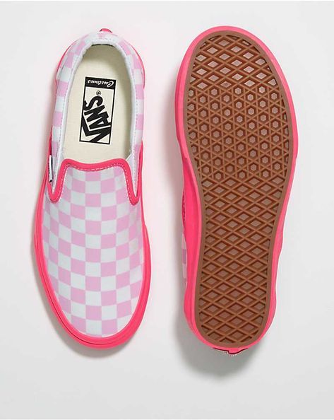 Pink Checkered Vans, Cute Vans Shoes, Checkered Vans Outfit, Pink Checkerboard, Women Summer Shoes, Cute Vans, Vans Pink, Pink Vans, Swag Shoes