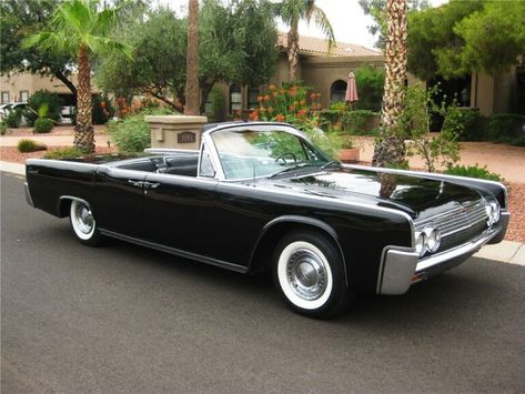 Thunderbird Car, Lincoln Continental Convertible, Vintage Cars 1950s, 60s Cars, 1960s Cars, Ford Galaxie 500, Ford Mustang Convertible, Ford Mustang Car, Barrett Jackson Auction