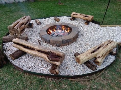 Outdoor Gazebo With Fire Pit, Log Fire Pit, Log Seating Around Fire Pit, Fire Pit Log Seating, Log Seats For Fire Pit, Seating Around Fire Pit, Rental Backyard Ideas, Fire Pit Designs Backyard, Log Seating