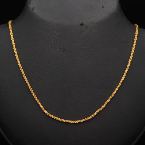 handmade indian style artisan chain , yellow gold weight is 15.08 grams approx, 21 inch approx long and 0.2 centimeter approx wide. Pure Gold Necklace, Simple Gold Chain, Gold Necklace Chain, 22k Gold Necklace, 22k Gold Ring, Handmade Gold Ring, Gold Necklace Indian, Gold Chain Design, Gold Long Necklace