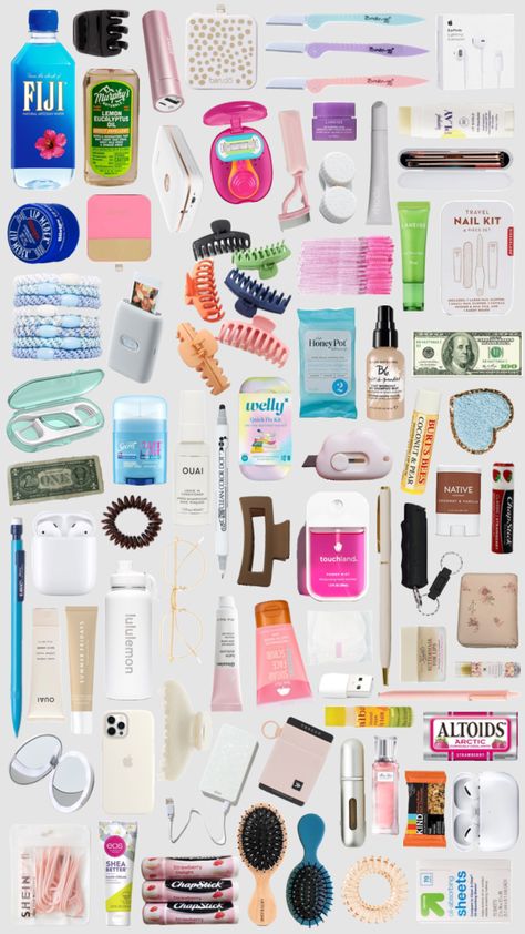 what’s in my purse? What's In My Purse Essentials, School Backpack Essentials, In My Backpack, What's In My Purse, In My Purse, School Bag Essentials, My Backpack, Backpack Essentials, Purse Essentials