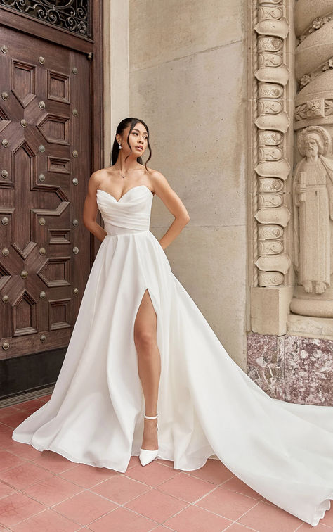 Modern Luxe Strapless Ballgown Wedding Dress with Leg Slit Essence Of Australia Wedding Dress, Strapless Wedding Dress Ballgown, Justin Alexander Signature, Rembo Styling, Essense Of Australia, Bridal Elegance, Stella York, Justin Alexander, Australia Wedding