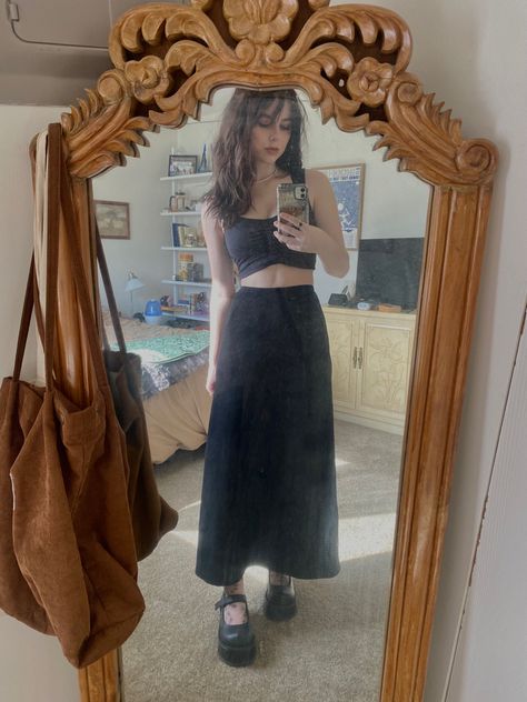 Maxi Skirt And Mary Janes, Long Skirt Mary Janes, Alt Maxi Skirt, 90s Mary Janes Outfit, Goth Mary Janes Outfit, Mary Jane Shoes Outfit Skirts, Mary Jane Heels Outfit Dresses, Outfit With Platform Shoes, Mary Jane Shoes Outfit Dress