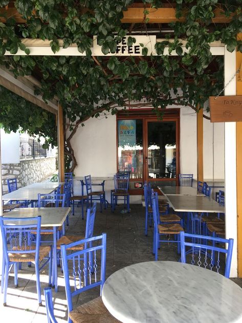 Traditional Coffee Shop, Greek Coffee, Local Coffee, Local Coffee Shop, Coffee Roasters, Coffee Shop, Greece, Table Decorations, Coffee