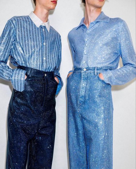 Gay Prom Outfits, Ss24 Menswear, Glitz And Glam Outfit, Loewe Menswear, Glitter Outfit, Party Outfit Men, Fashion Models Men, Sparkle Outfit, Denim And Diamonds