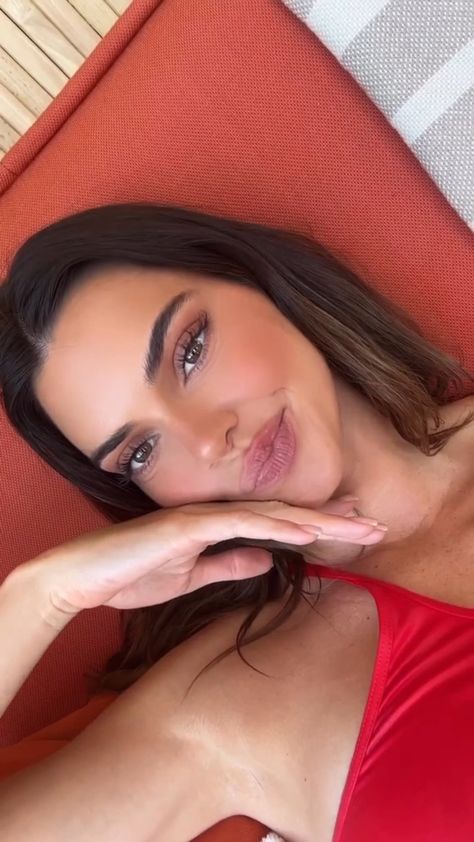 Kendall Jenner Shorts, Kendall Jenner Calvin Klein, Kendall Jenner Tumblr, Kendall Jenner Selfie, Kendall Jenner Hair, Kendall Jenner Face, Kendall Jenner Icons, Kendall Jenner Video, Kylie Jenner Selfies