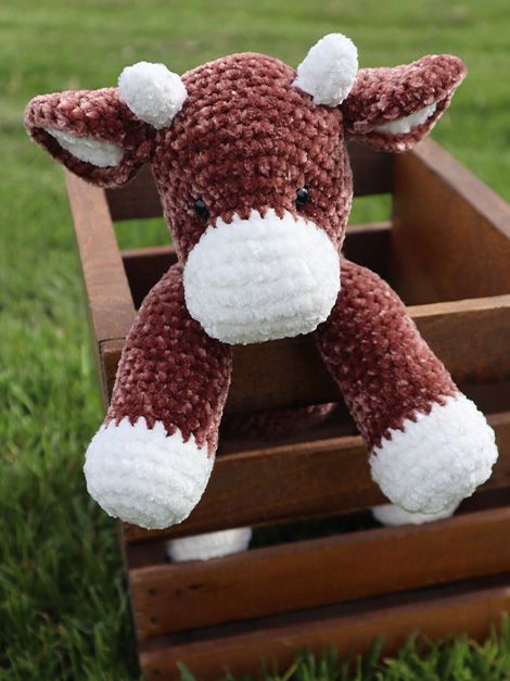 Adorable Crochet Cow Pattern With Free Tutorial - Hands That Bless Crochet A Cow, Cute Crochet Cow, Crochet Cow Pattern, Crocheted Cow Pattern, Crochet Baby Blanket Free Pattern, Amigurumi Cow, Velvet Yarn, Handmade Baby Quilts, Crochet Cow