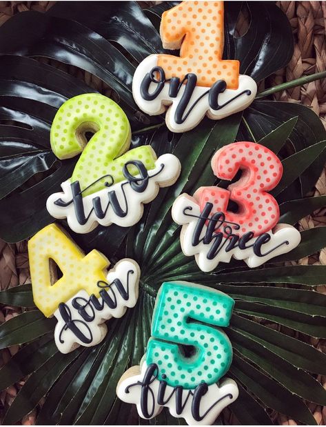 Number Cookies, Royal Icing Cookies Recipe, Shark Cookies, Sugar Cookie Royal Icing, Sugar Cookie Designs, Cutout Sugar Cookies, Pretty Cookies, Dino Birthday, Kids' Party