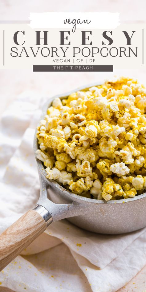 Vegan Popcorn Seasoning, Healthy Popcorn Seasoning, Healthy Popcorn Toppings, Diy Popcorn Seasoning, Nutritional Yeast Popcorn, Cheesy Popcorn, Vegan Popcorn, Savory Popcorn, Popcorn Toppings