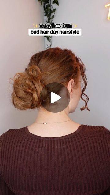 Hannah 🦁 | Wavy Curly Haircare on Instagram: "Low bun hairstyle✨ Simple yet chic👌  Save for low effort or bad hair days ✅  #curlyhairstyles #lowbunhairstyle #lowbuntutorial #curlybun" Low Bun Tutorials, Easy Low Bun, Low Bun Hairstyle, Hairstyle Simple, Curly Bun Hairstyles, Curly Bun, Low Bun Hairstyles, Bun Hairstyle, Low Bun