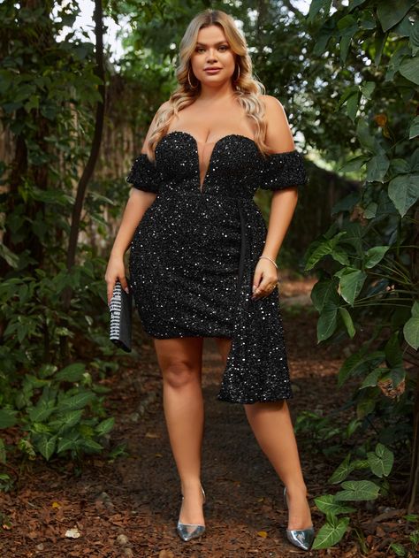 Plus Off Shoulder Mesh Insert Sequin Bodycon DressI discovered amazing products on SHEIN.com, come check them out! Homecoming Dresses Plus Size, Sequin Bodycon Dress, Dresses Plus Size, Black Party, Men's Beauty, Dress P, Homecoming Dresses, Plus Size Dresses, Homecoming