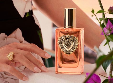 Best New Fragrances for September Homemade Spaghetti, Perfume Scents, New Fragrances, Signature Scent, Hair Health, Good News, Scents, Dolce And Gabbana, Spaghetti