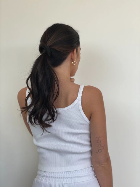 Layered Fine Hair, Tiktok Hairstyles, Ponytail Hack, Beauty Tiktok, Hairstyles Ponytail, Bow Women, Hair Bow Sets, Popsugar Beauty, Low Ponytail