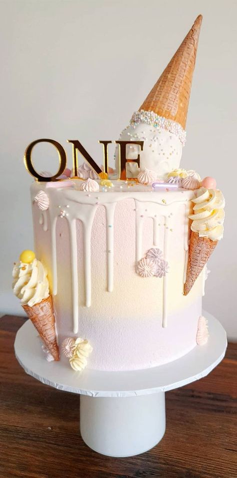 Cake Ideas For First Birthday Girl, 1st Birthday Cake Girl Simple, Cake 2 Year Baby Girl, 1st Birthday Cake Ideas Girl, One Year Old Cake Ideas, First Birthday Cake Ideas For A Girl, Birthday Cake Toddler Girl, One Year Cake Girl, Simple 1st Bday Cake