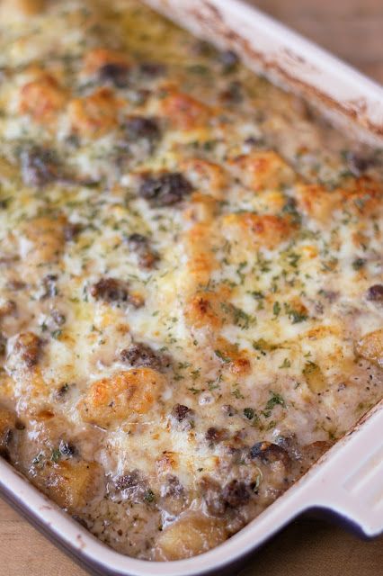 Mushroom and Swiss Burger Casserole Recipe - The Kitchen Wife Mushroom And Swiss Burger, Burger Casserole, Mushroom And Swiss, Swiss Burger, Hamburger Casserole, Beef Casserole Recipes, Tater Tots, Easy Casserole Recipes, Beef Recipes For Dinner