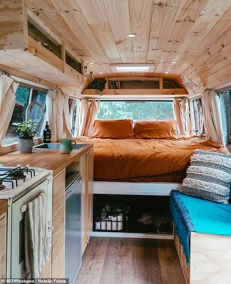 Family convert their mini bus to enjoy ‘slow’ off-grid life #minibus #tinyhome Husbil Makeover, Astuces Camping-car, Small Camper, Home Designs Exterior, Bus Living, Kombi Home, Bus House, Van Life Diy, Campervan Interior