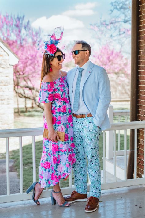 Vineyard Vines Kentucky Derby Collection * What to wear to the Kentucky Derby * Kentucky Oaks * Thurby * Southern Style #vineyardvines Kentucky Oaks Outfit, Kentucky Derby Themed Party, Kentucky Derby Outfit, Kentucky Derby Fashion, Kentucky Derby Style, Derby Attire, Kentucky Oaks, Derby Fashion, Derby Outfits