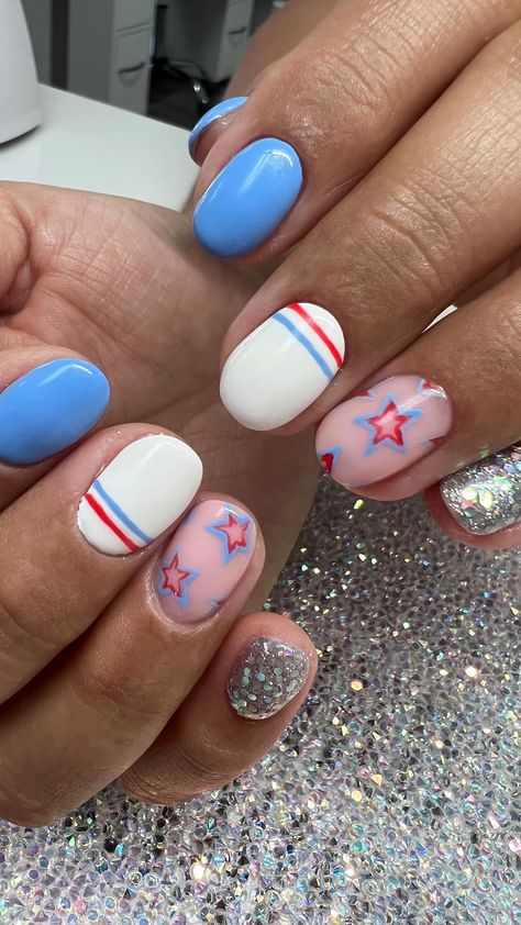 Neutral Patriotic Nails, Cute July Nails, You Look Like The 4th Of July, Hot Dog Nails, 4th Of July Nails White, Subtle Fourth Of July Nails, 4th Of July Toes, Red White And Blue Nails, 4th Of July Nail Designs