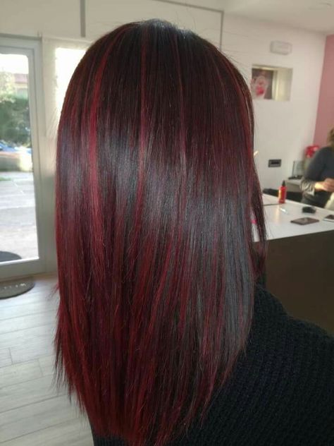 Red And Brown Hair Straight, Burgundy Balayage Straight Hair, Red Balayage Straight Hair, Red Hair Highlights On Black Hair, Red Hair Streaks, Pelo Color Vino, Red Balayage Hair, Wine Hair Color, Cherry Red Hair