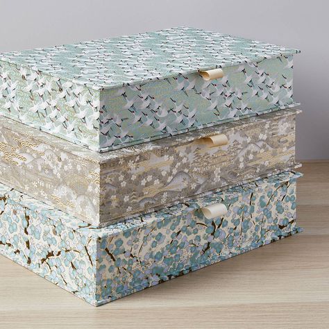 Box File Chiyogami Fabric Covered Boxes, Box File, Cardboard Box Crafts, Luxury Stationery, Marbled Paper, Paper Boxes, File Box, Handmade Box, Marble Paper